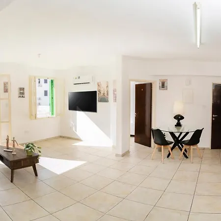 Center Appartments Апартаменти